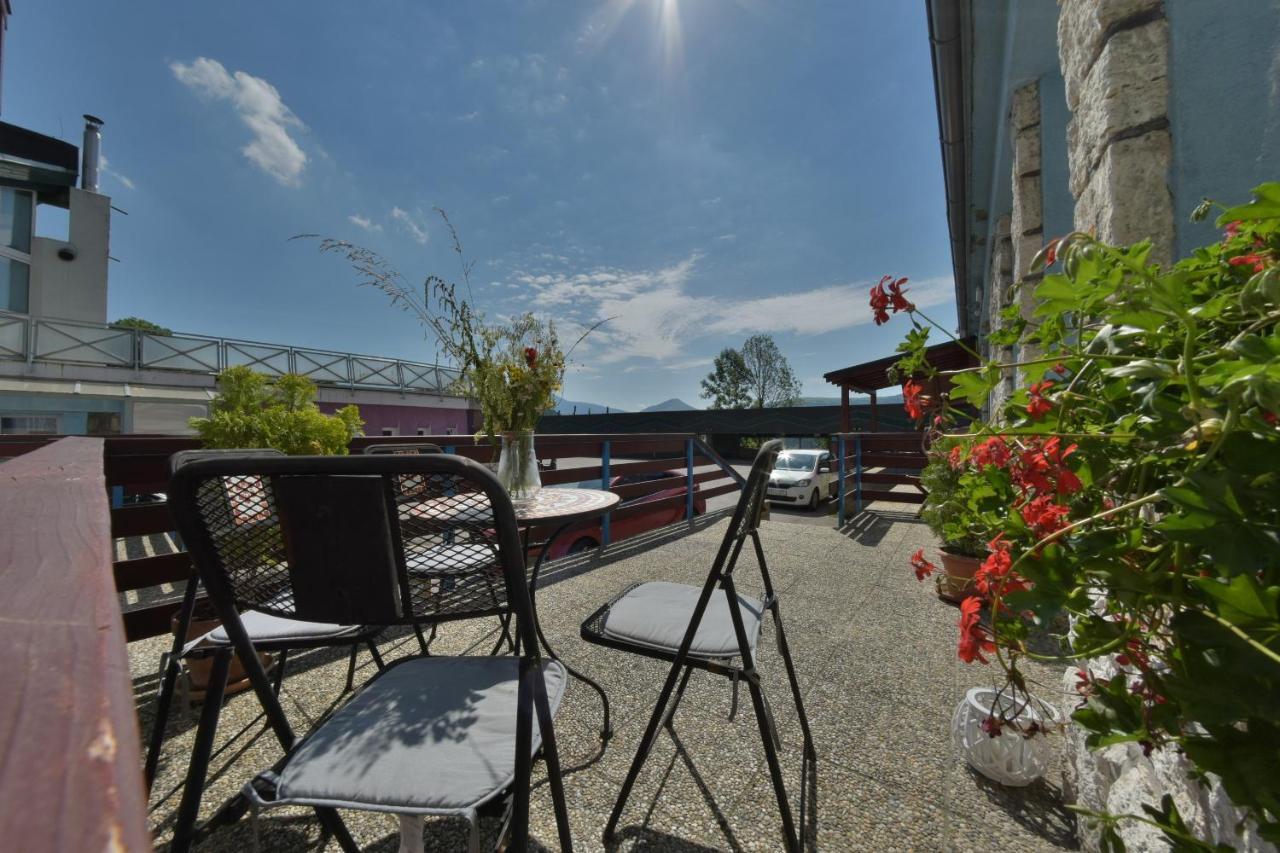 Kf Apartment โดโนวาลี ภายนอก รูปภาพ